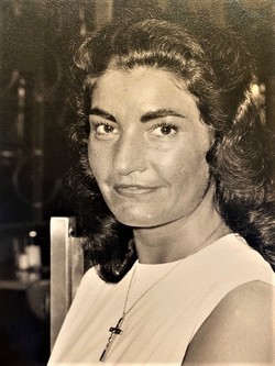 Nina_Cooke