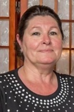 Renee E._(Saunders) Bergeron