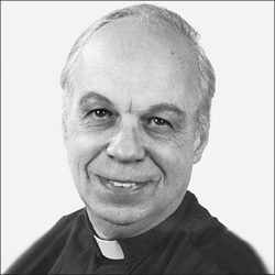 Rev. Robert_McMillan, SJ