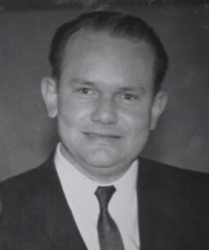 Richard, Sr. 