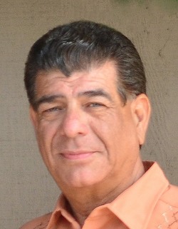 Robert_Lopez