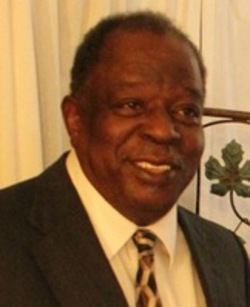 Robert_Simmons, Sr.