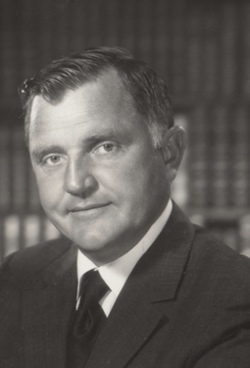 Robert_Ivie