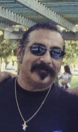 Robert_Navarro