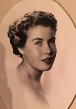 Suzanne (Thomas) Guinivere (1933 - 2020)