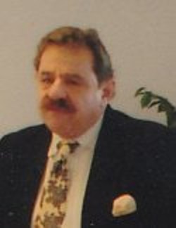 Theo_Petrikis