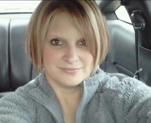 Tonya_Hartley