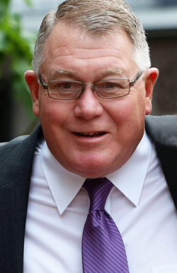 Vincent_Curtis