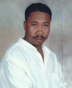 Vincent_Whitfield
