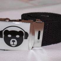 White_black_medium