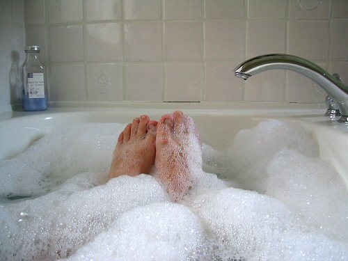 toes
