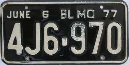 1977 MO (Single)
