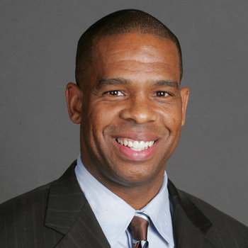 Hubert Davis | Bio | Premiere Motivational Speakers Bureau