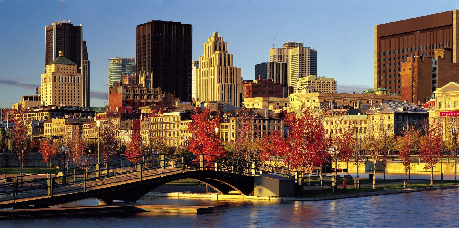 http://s3.amazonaws.com/tf2pug_eldorado/files/port_montreal_aggrandi.jpg 