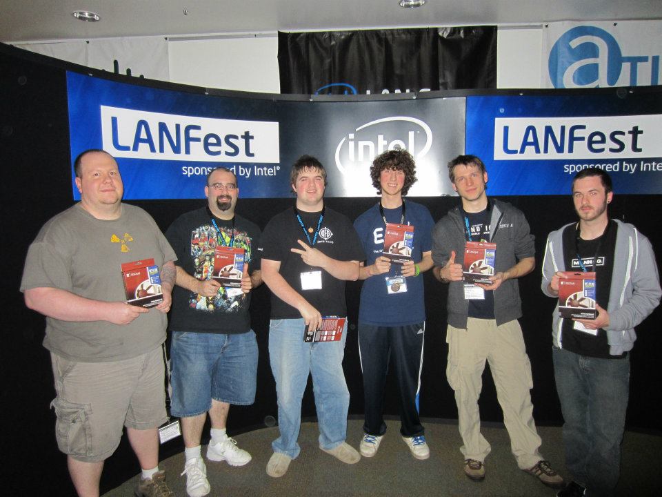 http://s3.amazonaws.com/tf2pug_eldorado/files/winningcasefansatlan.jpg