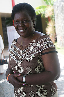 African women writers are best placed to write about polygamy! Well done Chiziane!