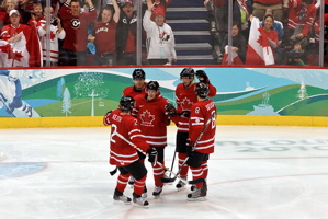 Creating A Winning Team image