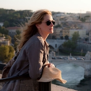 Julia Roberts in Eat Pray Love