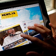 The ipad is the latest platform for innovative news media formats.