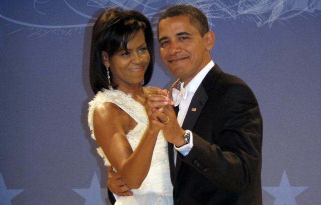 Barack and Michelle Obama dancing
