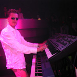 TOM.DJ