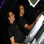 ALEX & GIRO