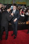 Thumb_events_2009_newmoonpremwestwood_079