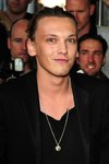 Thumb_events_2011_glamour_wotya_020