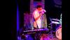Thumb_fans_bands_mtv_02