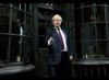 Thumb_fans_studiotour_borisjohnson_0015