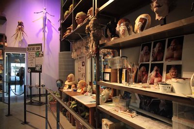 Normal_fans_studiotour_presstour_155