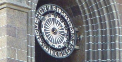 Normal_fans_harrypotterthemepark_construction_594