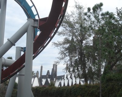 Normal_fans_harrypotterthemepark_construction_746