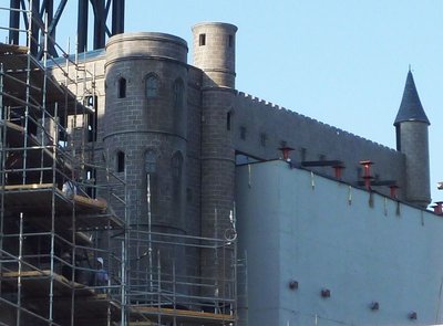 Normal_fans_harrypotterthemepark_construction_064