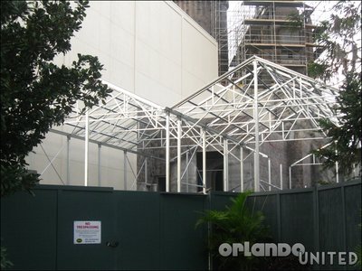 Normal_fans_harrypotterthemepark_construction_242