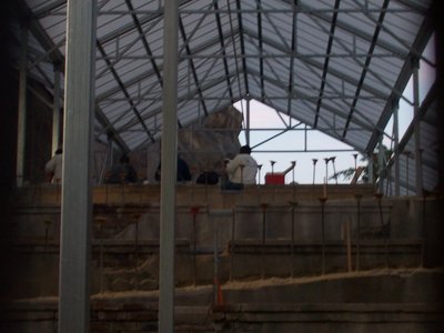Normal_fans_harrypotterthemepark_construction_330