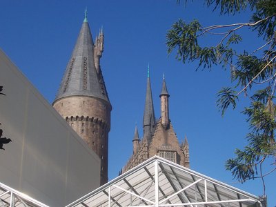 Normal_fans_harrypotterthemepark_construction_334