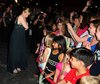 Thumb_wwohp_opening_celeb_03