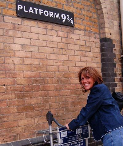 Normal_tlc_pottercast_summertourof7_londonjuly07_02