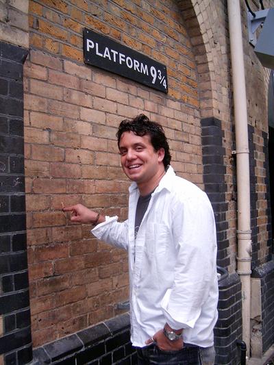 Normal_tlc_pottercast_summertourof7_londonjuly07_03