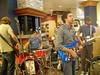 Thumb_leaky_pc_tour2008_pittsburgh_006
