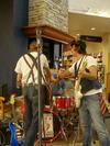 Thumb_leaky_pc_tour2008_pittsburgh_012