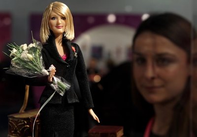 Normal_jkr_misc_barbiedoll_03