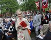 Thumb_jkr_appearances_harvard08_15