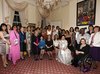 Thumb_jkr_appearances_dinner10downingstreet_07