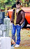 Thumb_radcliffe_films_horns_set_0015