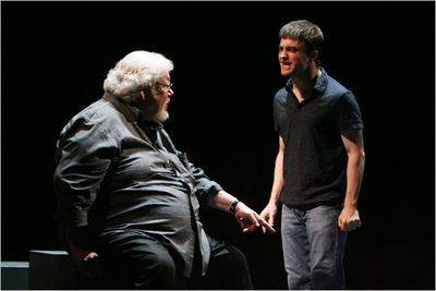 Normal_radcliffe_theatre_equus2008_02