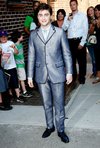 Thumb_cast_radcliffe_apperances_letterman_0001