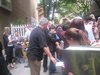 Thumb_radcliffe_appearances_regisandkelly_01