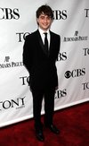 Thumb_radcliffe_apperances_2010tonys__020